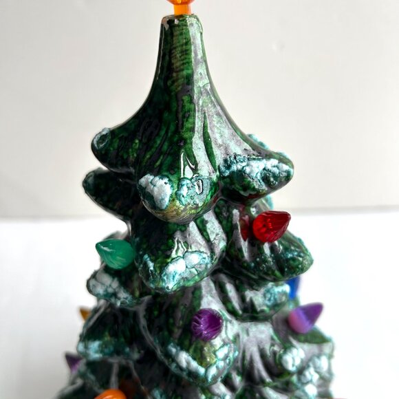 Vintage Ceramic Christas Tree - Picture 2 of 6